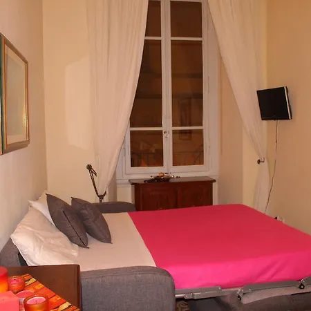 Viaroma Suites -